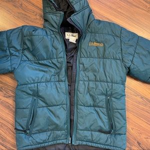 LL Bean Primaloft fall/winter jacket with attached hood. Women's Small.